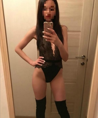 Молодая, заводная и страстная красотка ждет тебя для незабываемых встреч. Помогу расслабиться и исполнить все твои шаловливые фантазии! Звони, не пожалеешь! 6151, 31 год